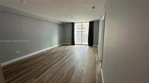 1250 S Miami Avenue Miami FL 33130