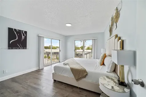 1051 NE 163rd Street North Miami Beach FL 33162