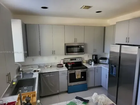 15843 SW 139th Street Miami FL 33196