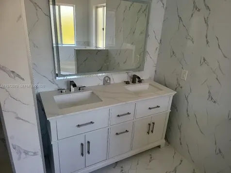15843 SW 139th Street Miami FL 33196