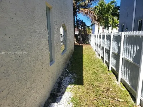 15843 SW 139th Street Miami FL 33196