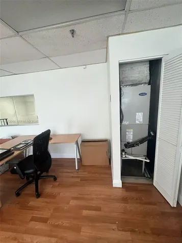 6910 NW 50th Street Miami FL 33195