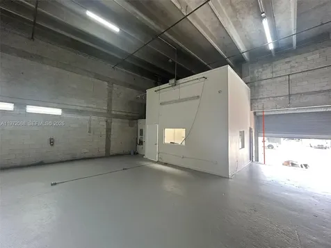 6910 NW 50th Street Miami FL 33195