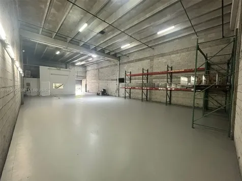 6910 NW 50th Street Miami FL 33195