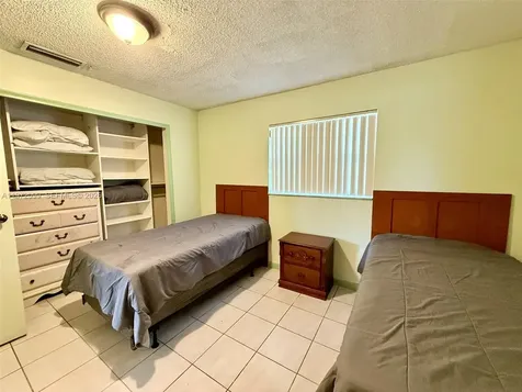 11460 NW 37th Street Sunrise FL 33323