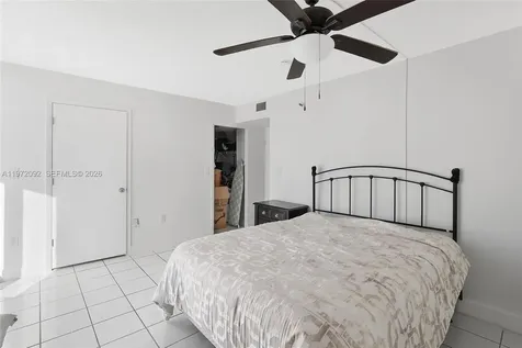 7933 West Drive North Bay Village FL 33141