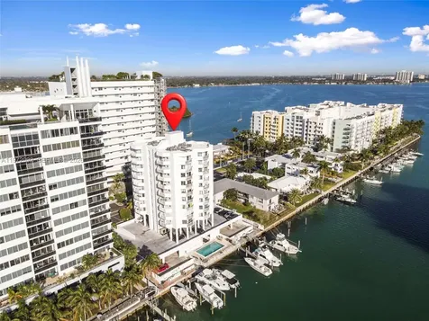 7933 West Drive North Bay Village FL 33141