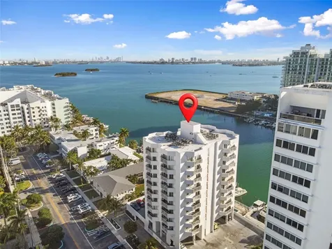 7933 West Drive North Bay Village FL 33141