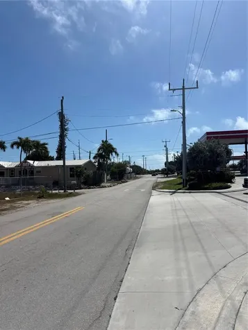 319 Tuskegee Street Marathon FL 33050
