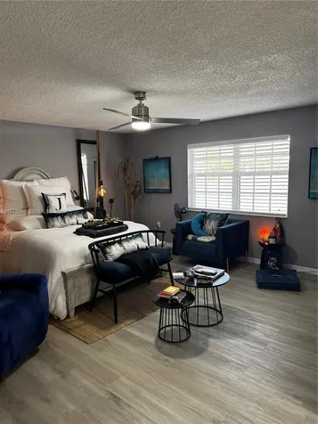 530 SW 136th Place Miami FL 33184