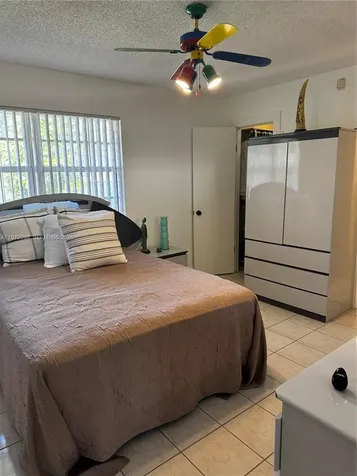 530 SW 136th Place Miami FL 33184