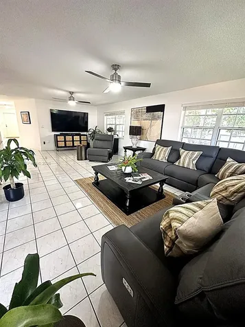 530 SW 136th Place Miami FL 33184