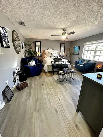 530 SW 136th Place Miami FL 33184