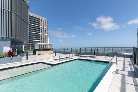 121 Northeast 5th Street Miami FL 33132