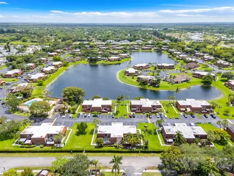 11903 SW 11th Court Davie FL 33325