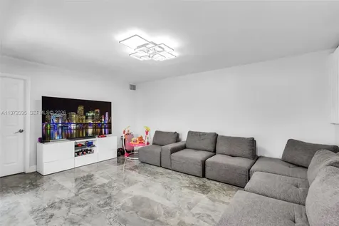 11903 SW 11th Court Davie FL 33325