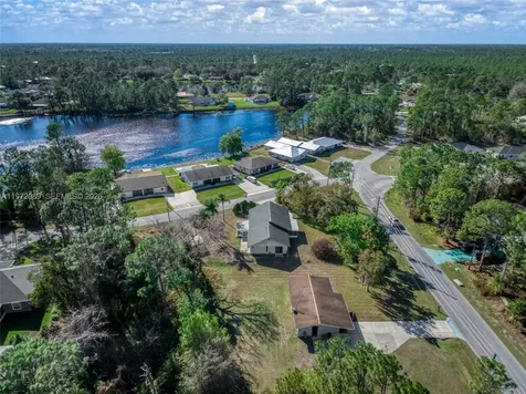 1273 Woodbury Avenue Sebring FL 33875