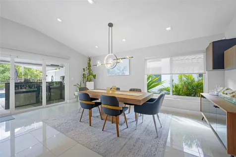1242 Terrystone Court Weston FL 33326