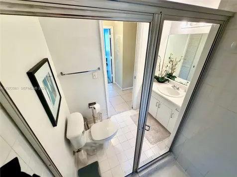 4848 N State Road 7 Coconut Creek FL 33073