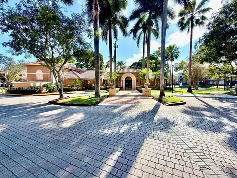 4848 N State Road 7 Coconut Creek FL 33073