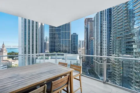 851 NE 1st Avenue Miami FL 33132