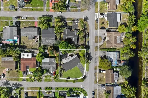 2681 NW 43rd Avenue Lauderhill FL 33313