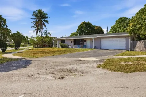 2681 NW 43rd Avenue Lauderhill FL 33313