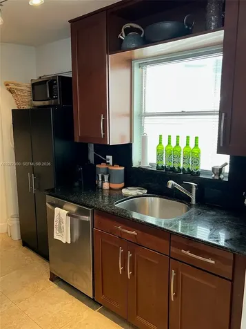 1881 Washington Avenue Miami Beach FL 33139