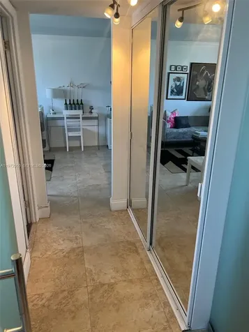 1881 Washington Avenue Miami Beach FL 33139