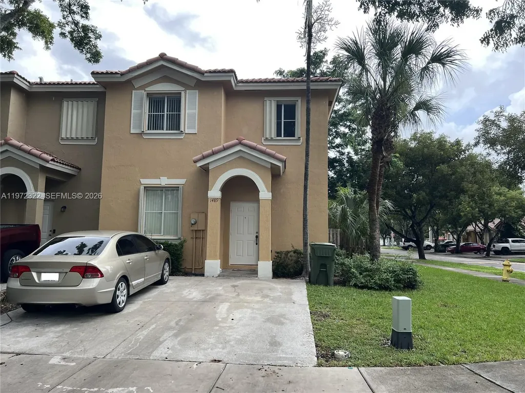 1489 SW 1 Street Homestead FL 33030