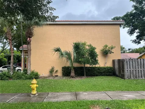 1489 SW 1 Street Homestead FL 33030
