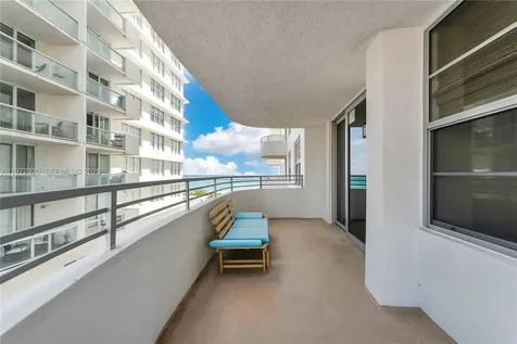 5555 Collins Avenue Miami Beach FL 33140