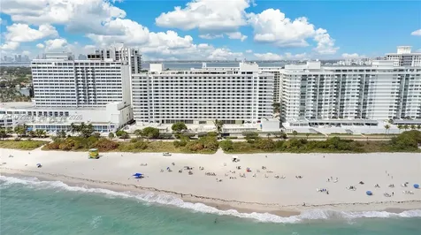 5555 Collins Avenue Miami Beach FL 33140