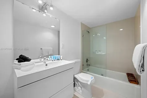 19370 Collins Avenue Sunny Isles Beach FL 33160