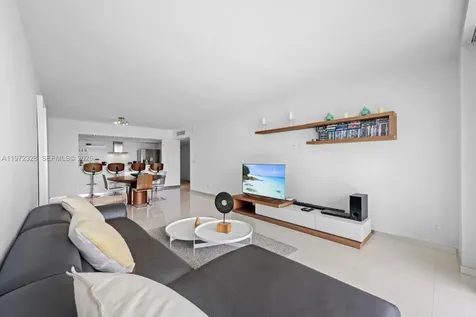19370 Collins Avenue Sunny Isles Beach FL 33160