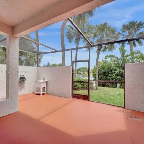 9120 Taft Street Pembroke Pines FL 33024