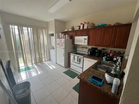 1596 SW 2 Street Homestead FL 33030