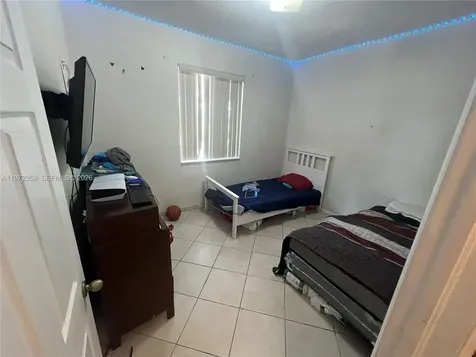 1596 SW 2 Street Homestead FL 33030