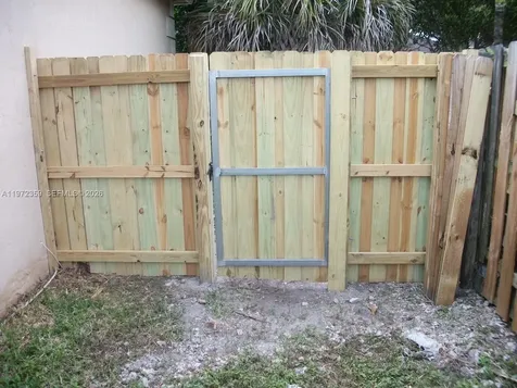 1596 SW 2 Street Homestead FL 33030