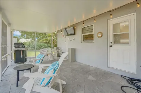 1315 Gallinule Drive Delray Beach FL 33444