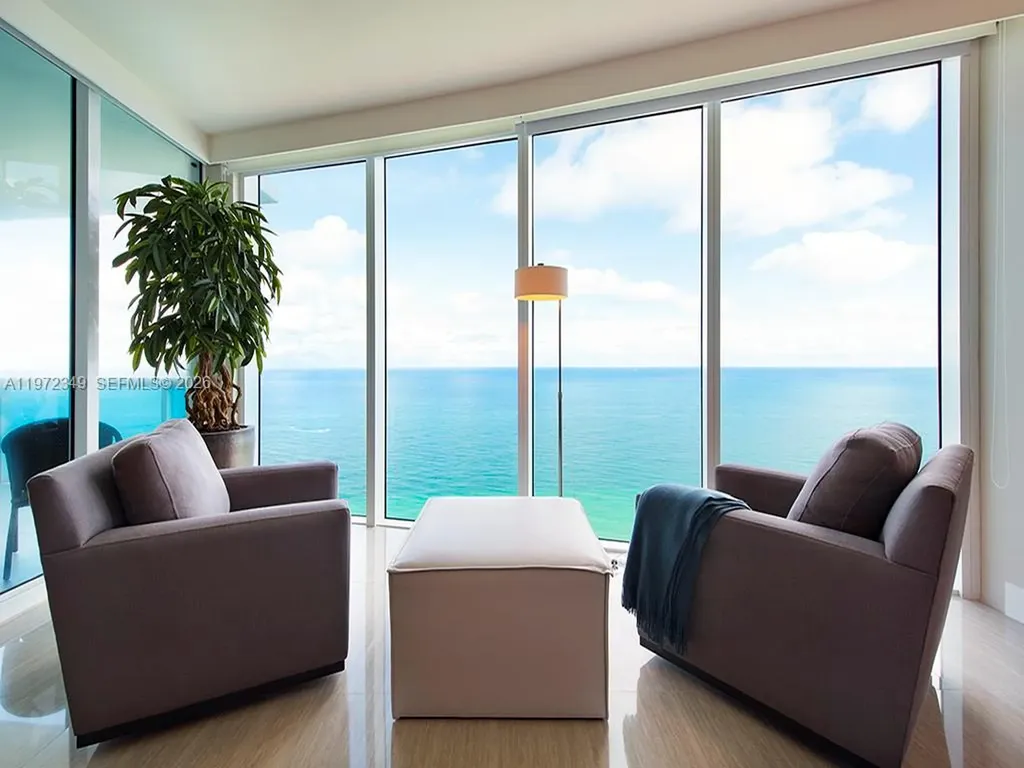 2711 S Ocean Drive Hollywood FL 33019