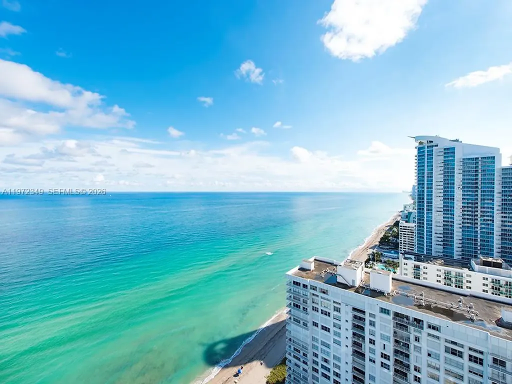 2711 S Ocean Drive Hollywood FL 33019
