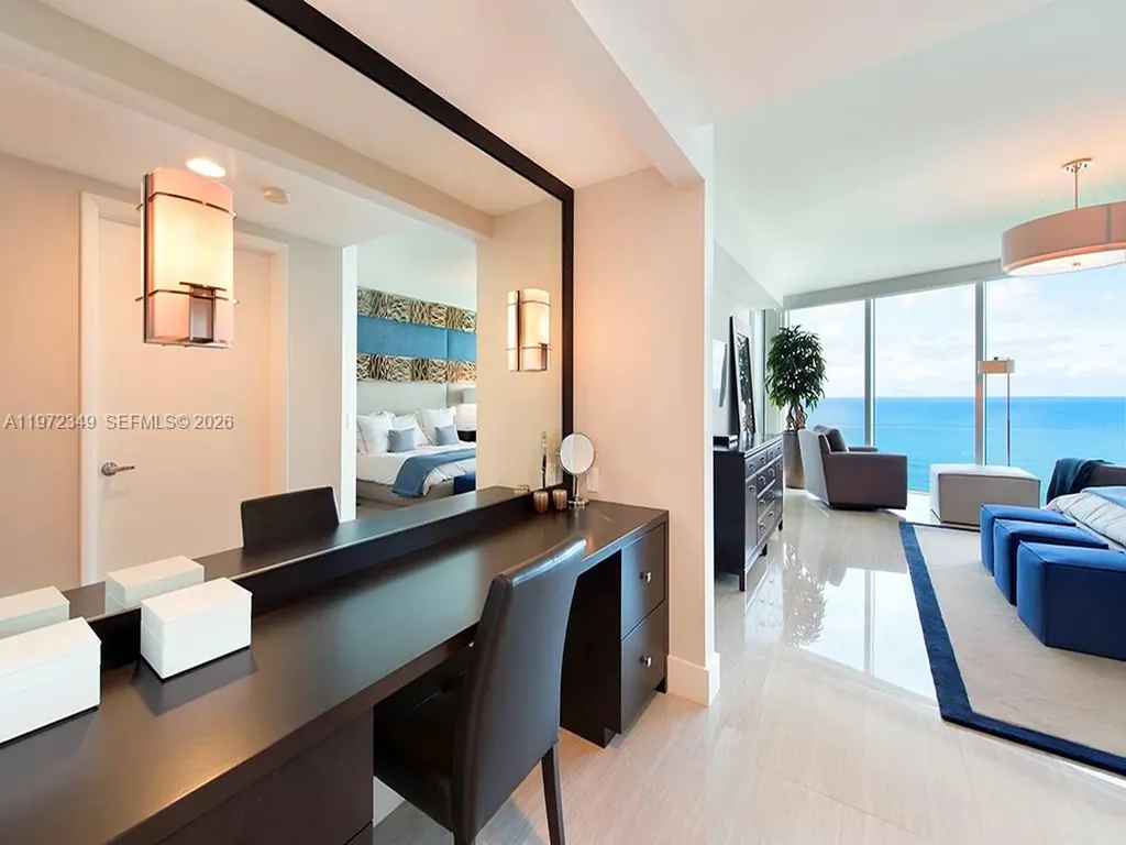 2711 S Ocean Drive Hollywood FL 33019