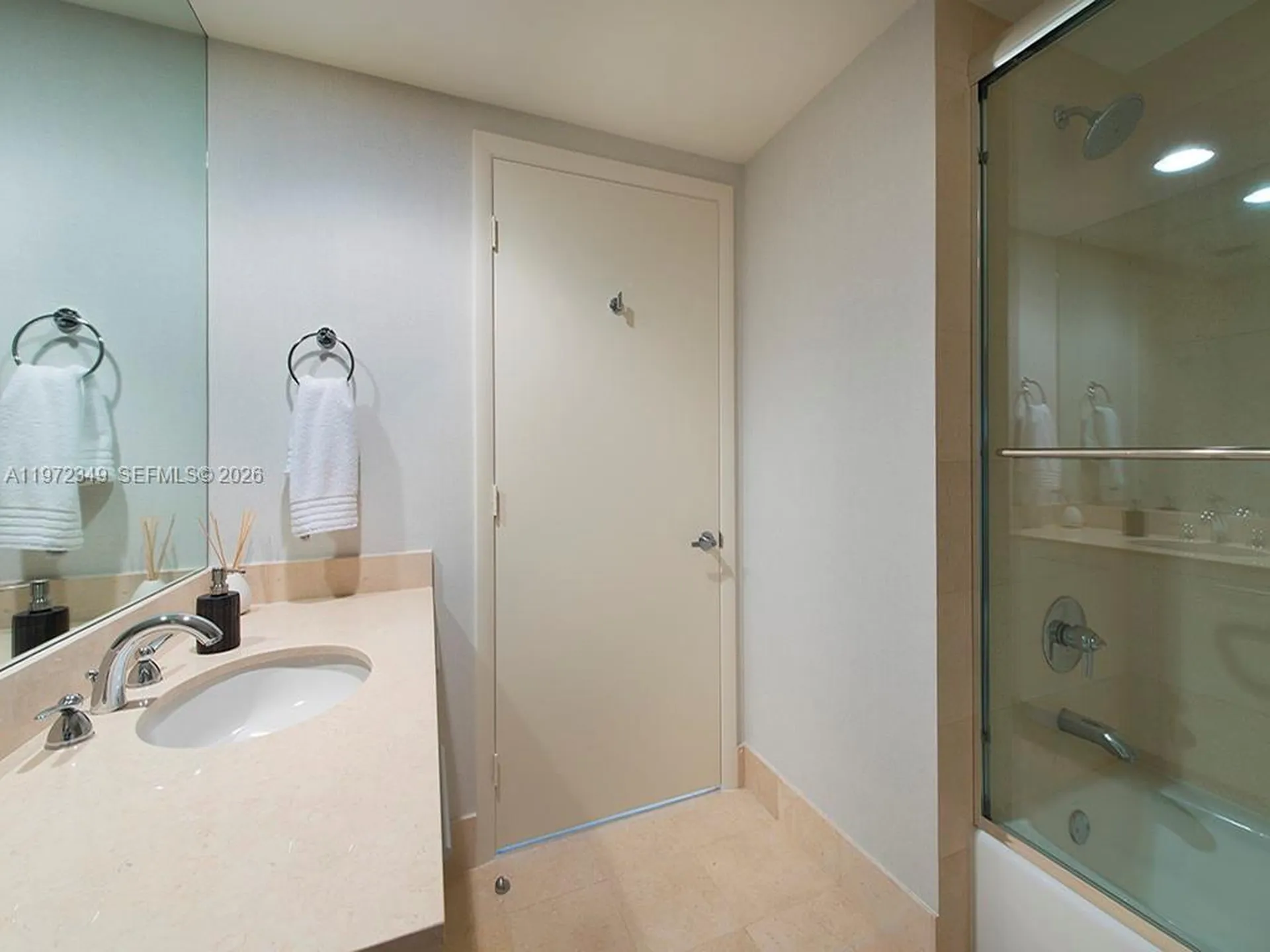 2711 S Ocean Drive Hollywood FL 33019