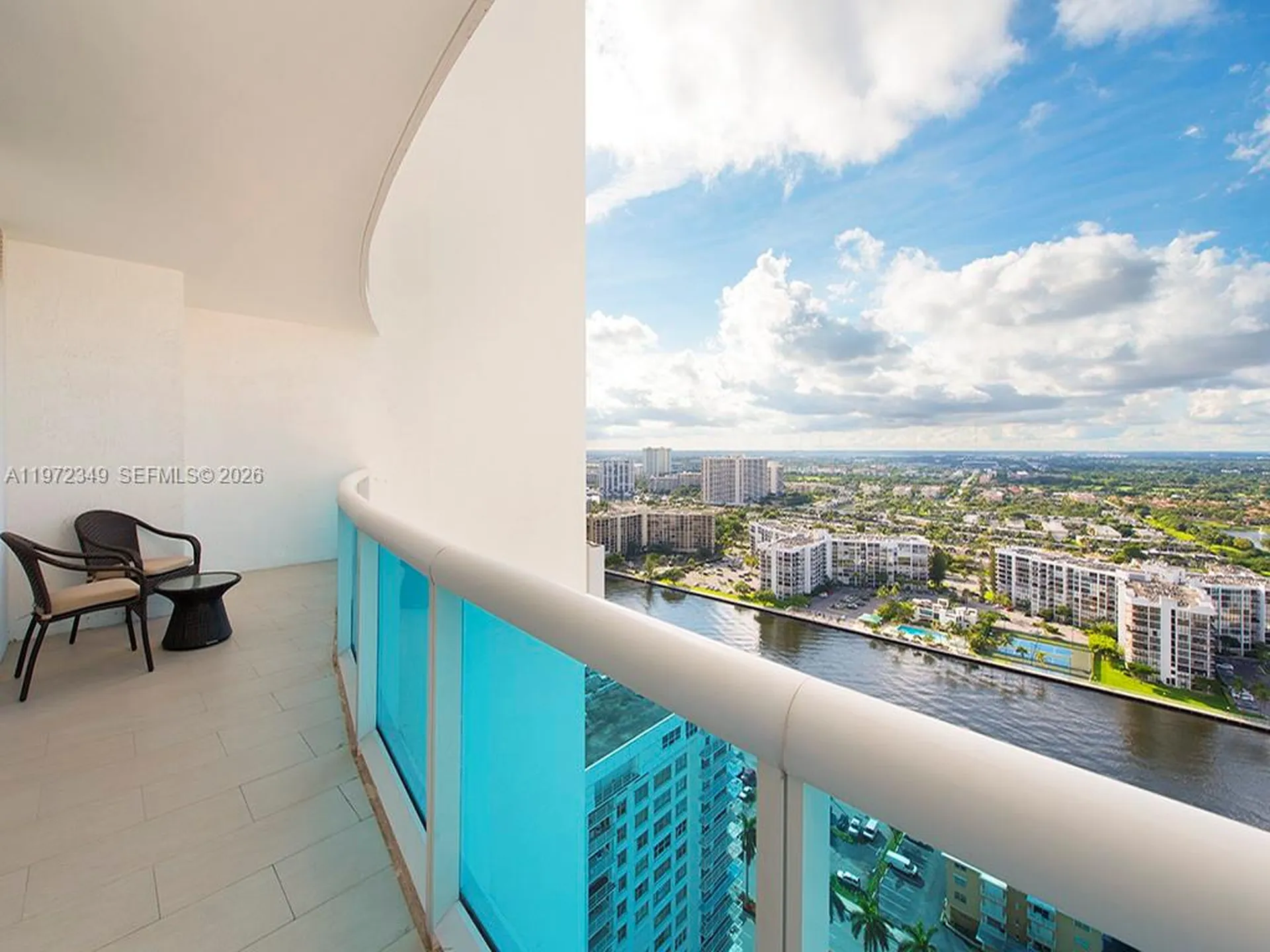 2711 S Ocean Drive Hollywood FL 33019