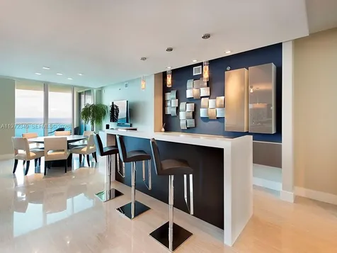 2711 S Ocean Drive Hollywood FL 33019