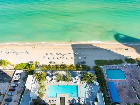 2711 S Ocean Drive Hollywood FL 33019