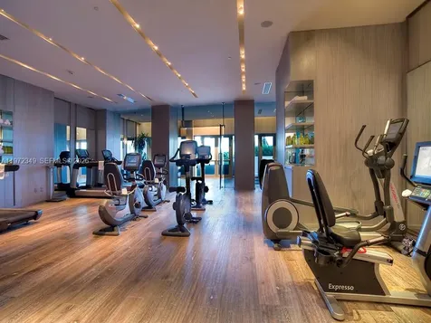 2711 S Ocean Drive Hollywood FL 33019