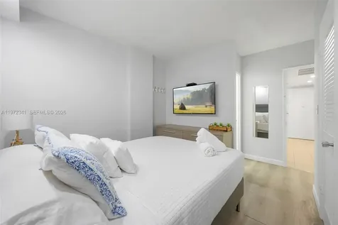 19370 Collins Avenue Sunny Isles Beach FL 33160