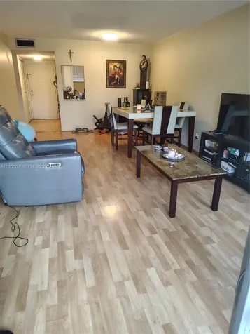 7501 NW 16th Street Plantation FL 33313